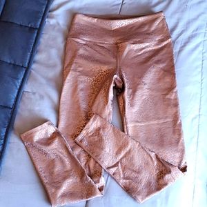 Brand new Noli yoga rose gold leggings
